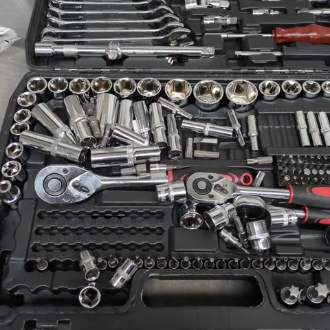 216 PC TOOL SET 