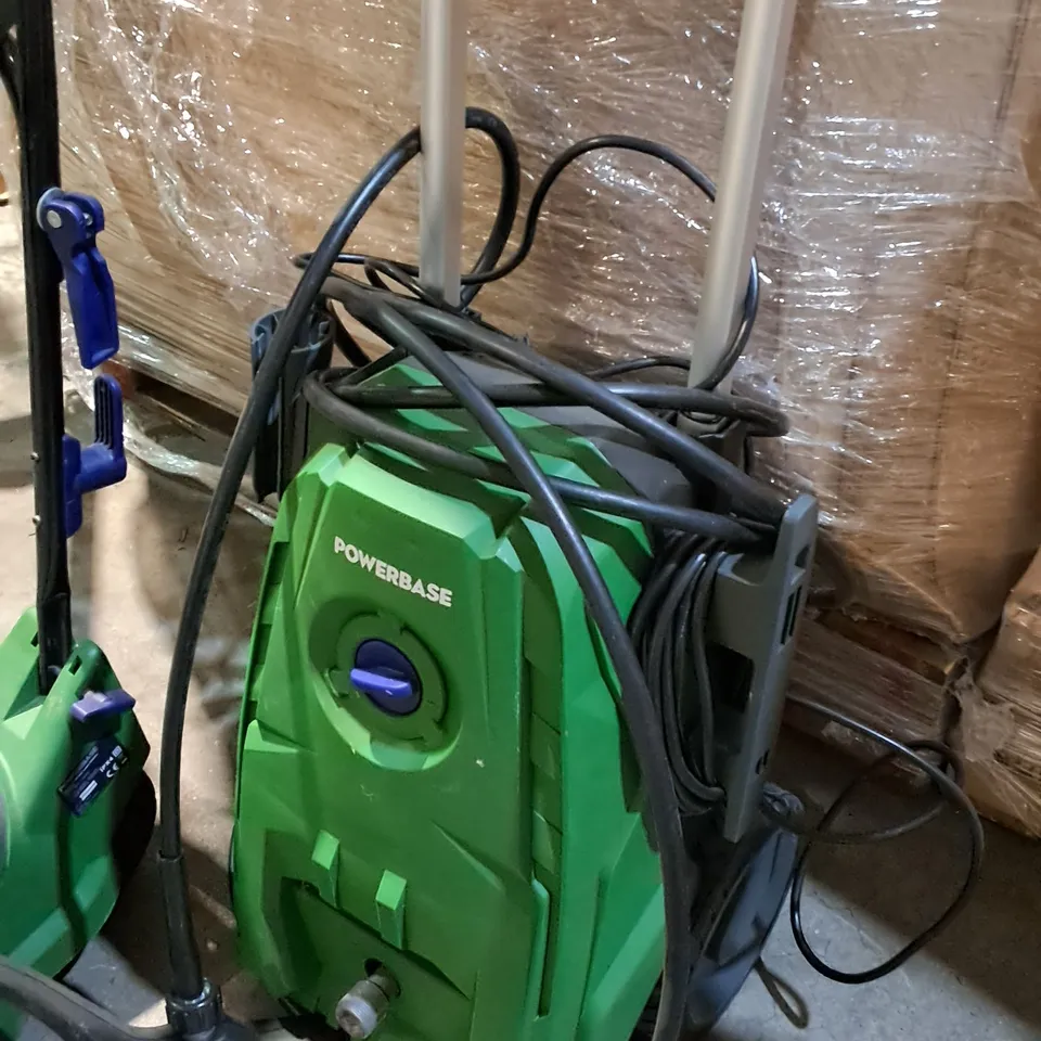 LOT OF 5 UNBOXED POWERBASE GARDEN APPLIANCES TO INCLUDE ROTARY AIRERS, PRESSURE WASHER AND STRIMMERS