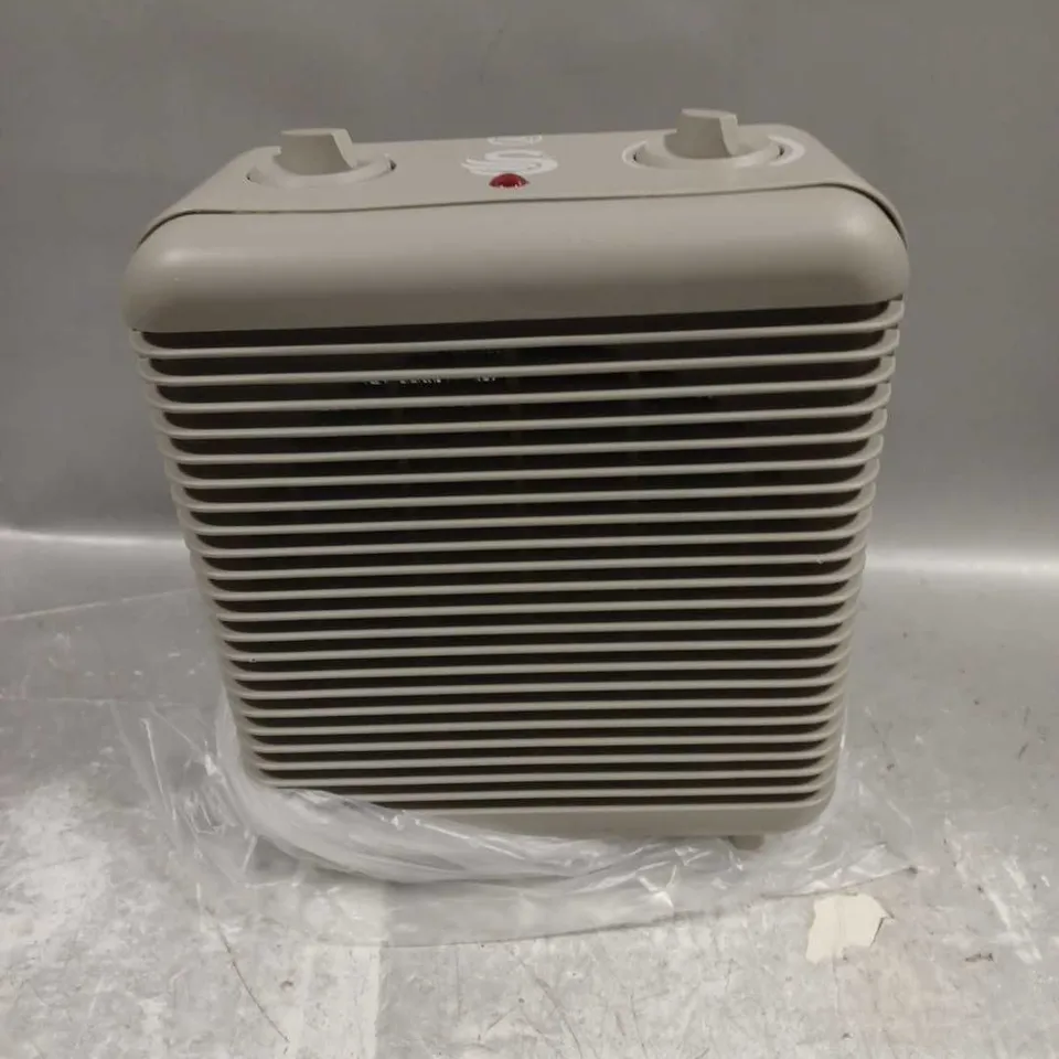 BOXED SWAN RETRO RANGE FAN HEATER 