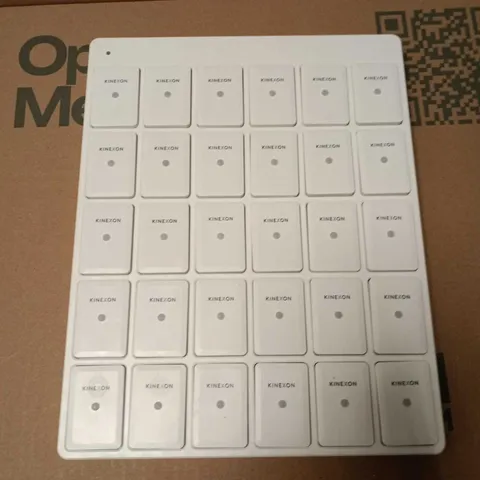 KINEXON KNX-C2.2-1.1-4F TRACKER TILES