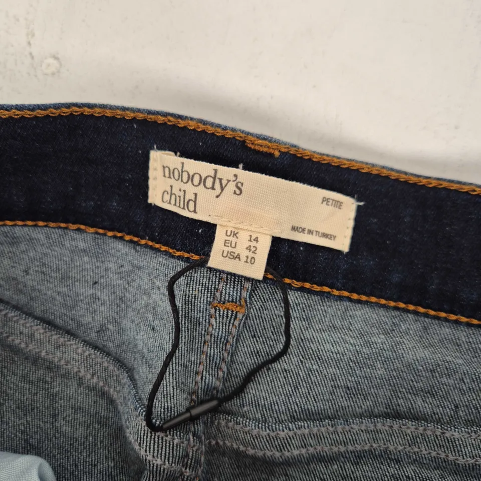 NOBODY'S CHILD PETITE SHORTS LENGTH DENIM JEANS – UK 14