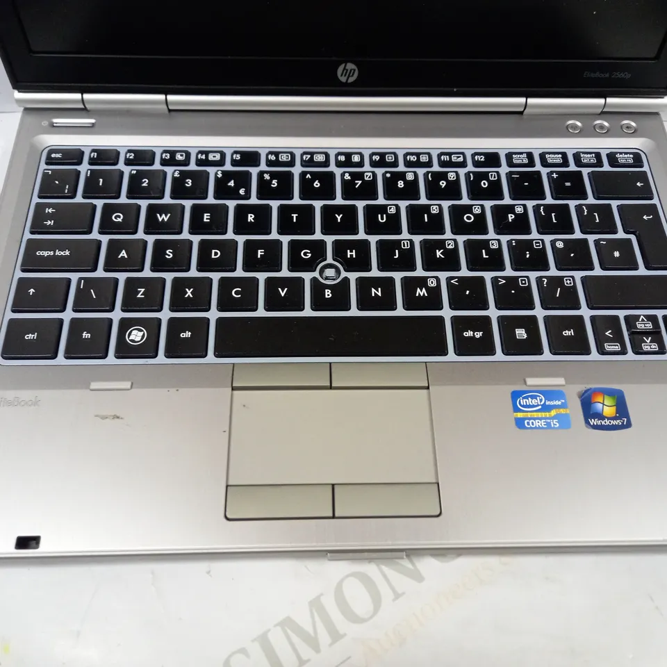 HP ELITE BOOK 2560P LAPTOP IN SILVER