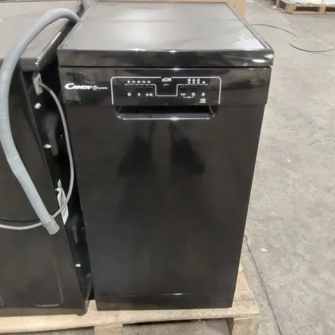 CANDY ZOOM FREESTANDING DISHWASHER