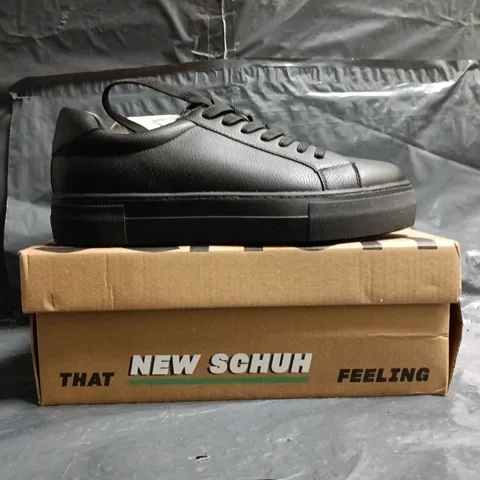 BOXED PAIR OF SCHUH MARLEY LACE UP TRAINERS IN BLACK SIZE EU 38