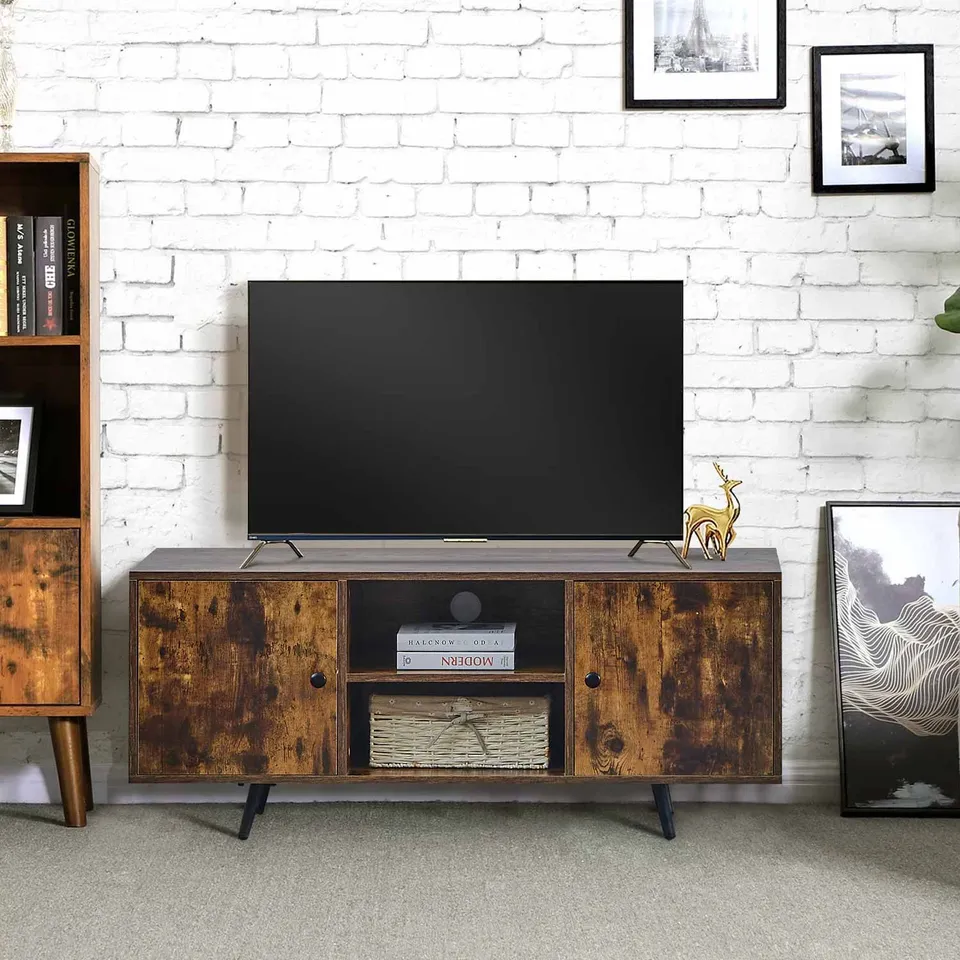 BOXED MASSIE RUSTIC SMOKED OAK PATTERN TV STAND [FOR TVS UP TO 60"]