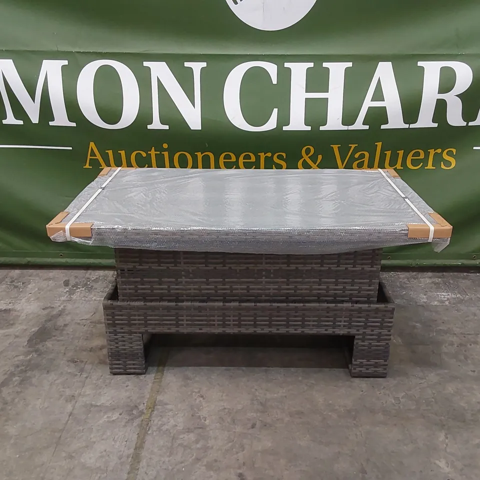 BRAND NEW BOXED KANSAS RATTAN SOFA SET WITH RISING TABLE IN GREY (3 BOXES)