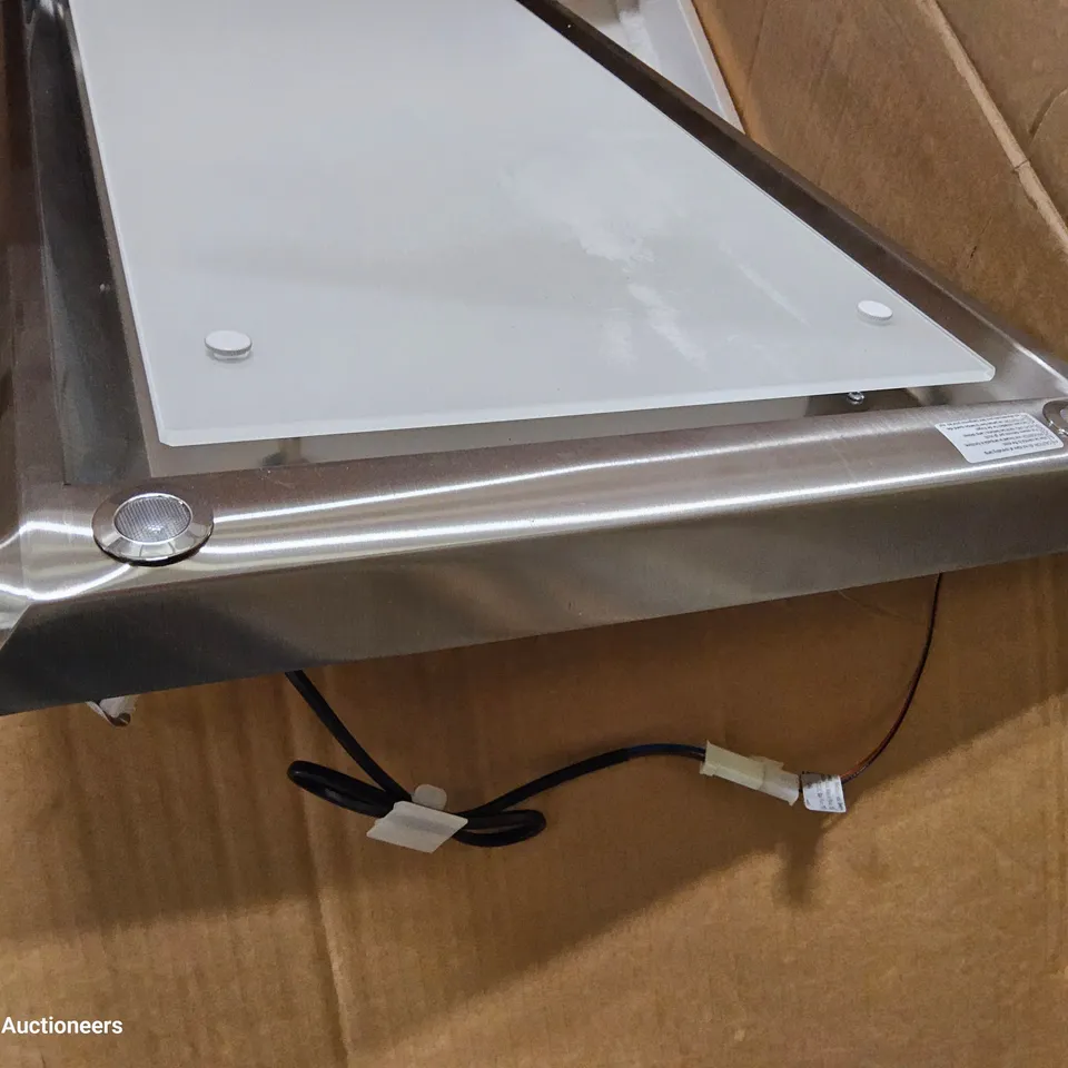 BOXED AIRONE SLIMLINE 900mm CLASSIC CEILING EXTRACTOR – WHITE GLASS PANEL