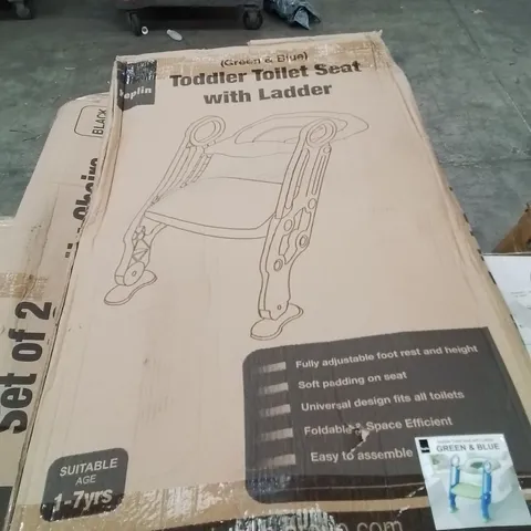 BOXED TODDLER TOILET SEAT WITH LADDER