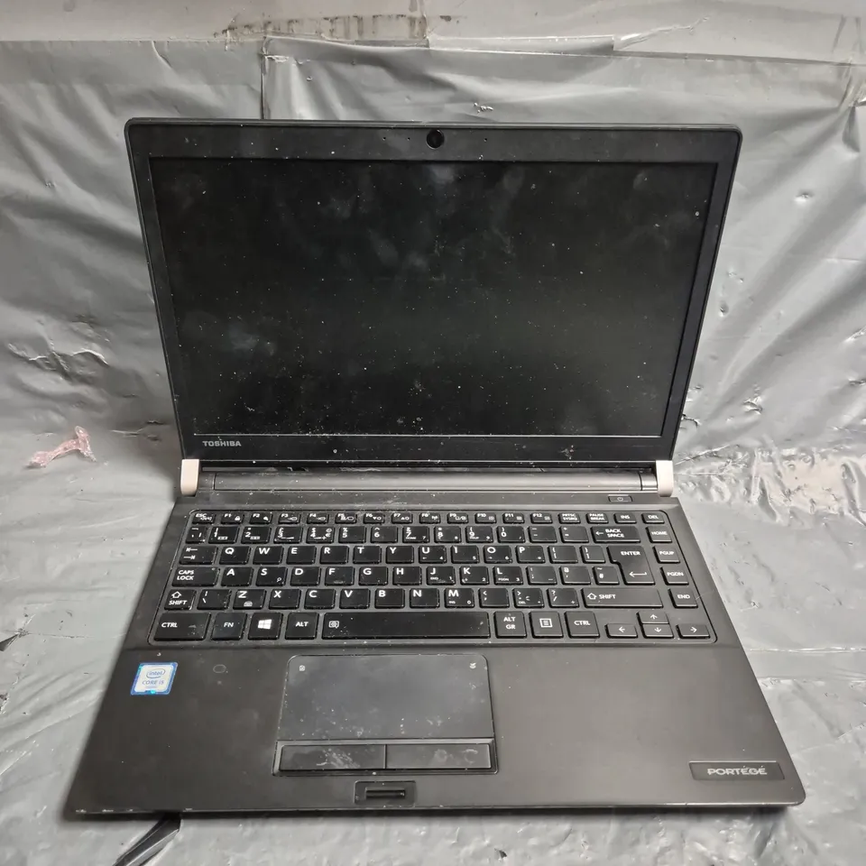 TOSHIBA PORTEGE A30-C