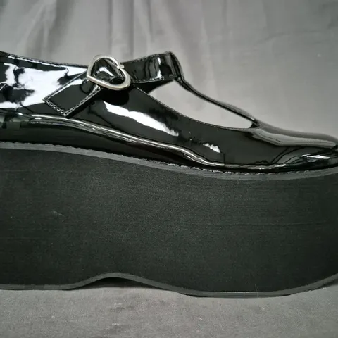 BOXED PAIR OF KOI MORENO BLACK PLATFORM MARY JANES UK SIZE 6