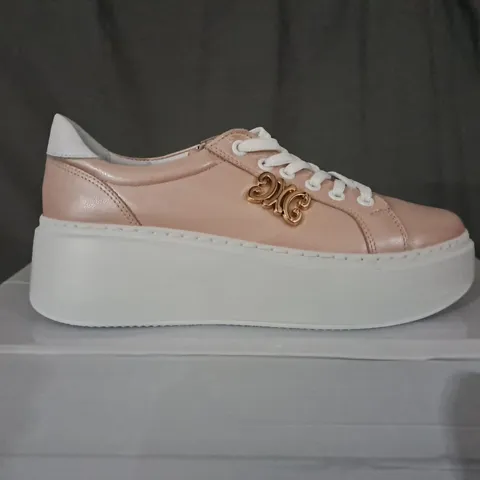 BOXED KARO SHOES LIGHT PINK PLATFORM TRAINERS - SIZE 37