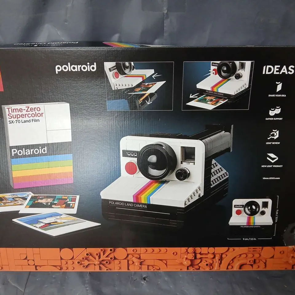 BOXED LEGO POLAROID ONE STEP SX-70 CAMERA - 21345 RRP £69.99