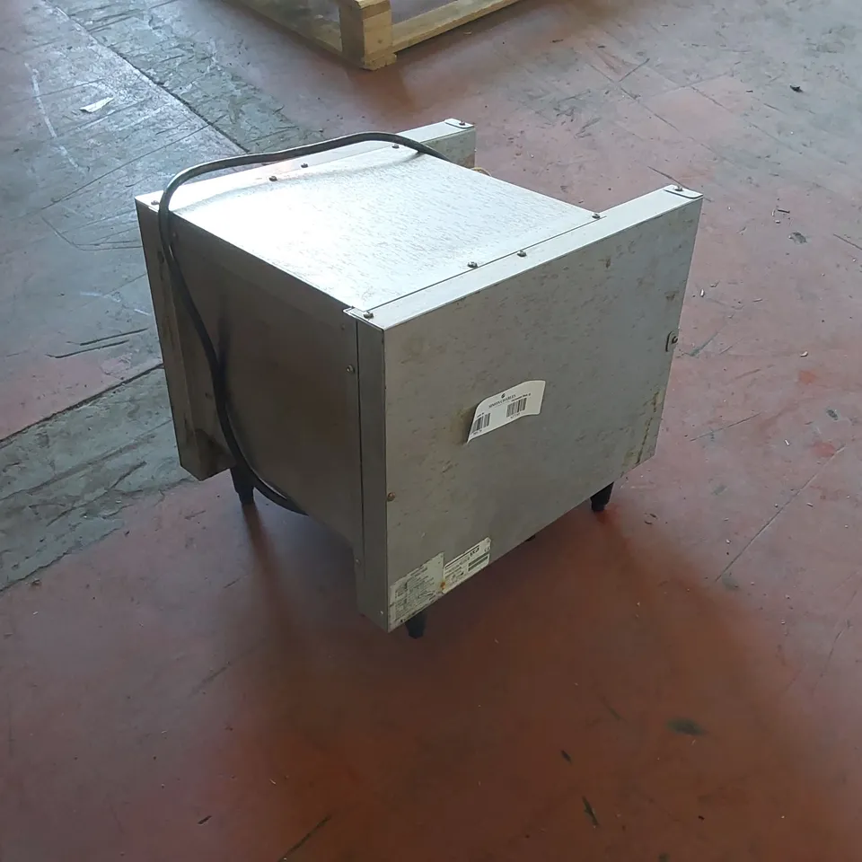 PRINCE CASTLE 420 EGBL CONVEYOR TOASTER