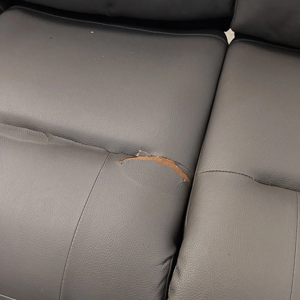 QUALITY DESIGNER 3 SEATER MANUAL RECLINER LEATHER SOFA 