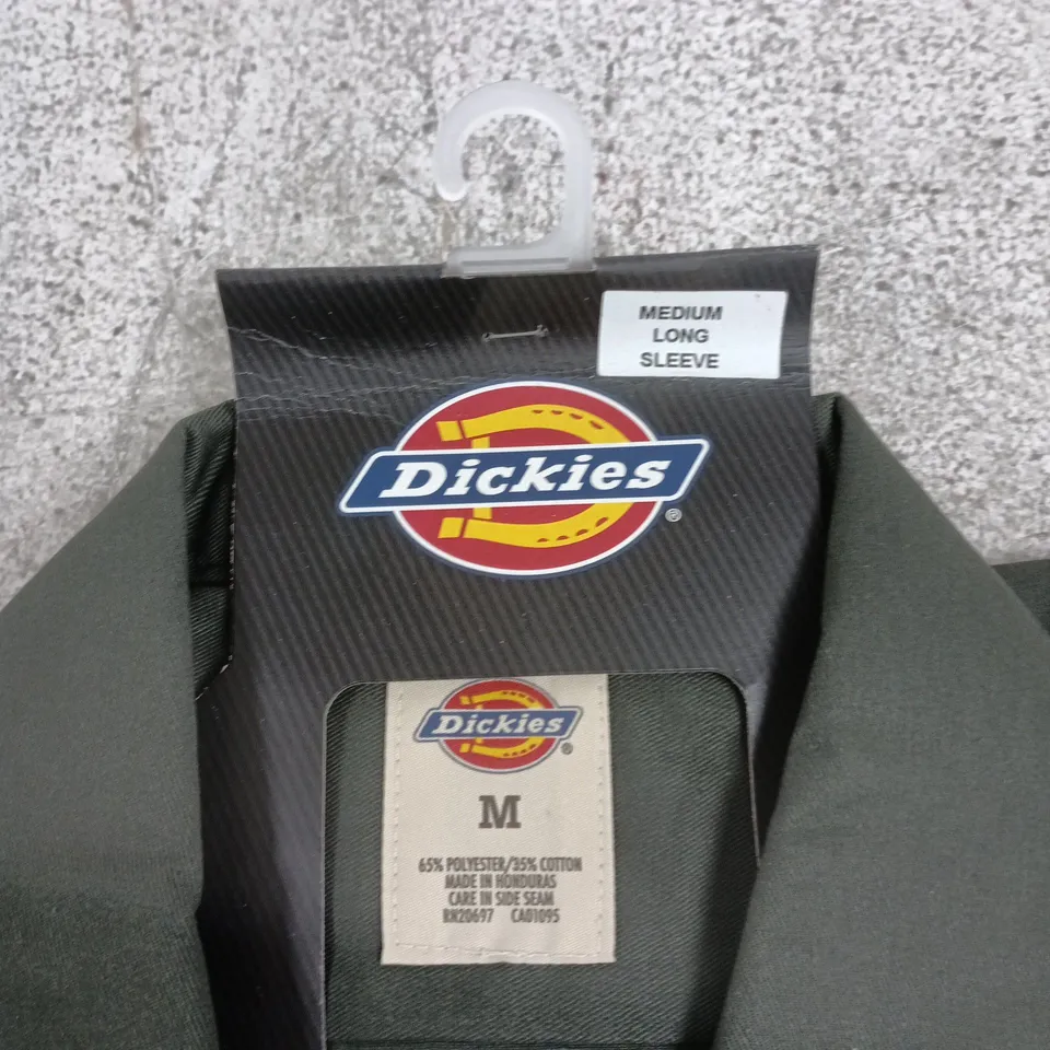 DICKIES LONG SLEEVE WORK SHIRT – MEN'S, MEDIUM (ORIGINAL FIT) – OLIVE GREEN