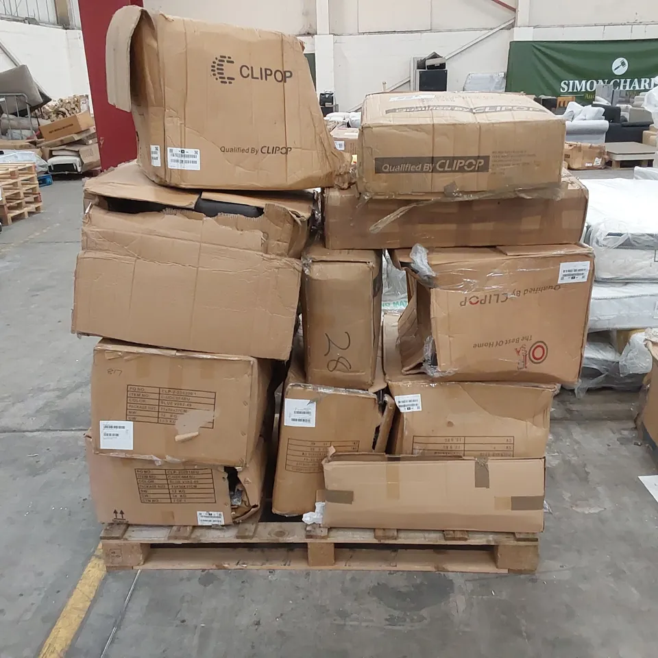 PALLET OF ASSORTED DINING CHAIRS AND FURNITURE PARTS 