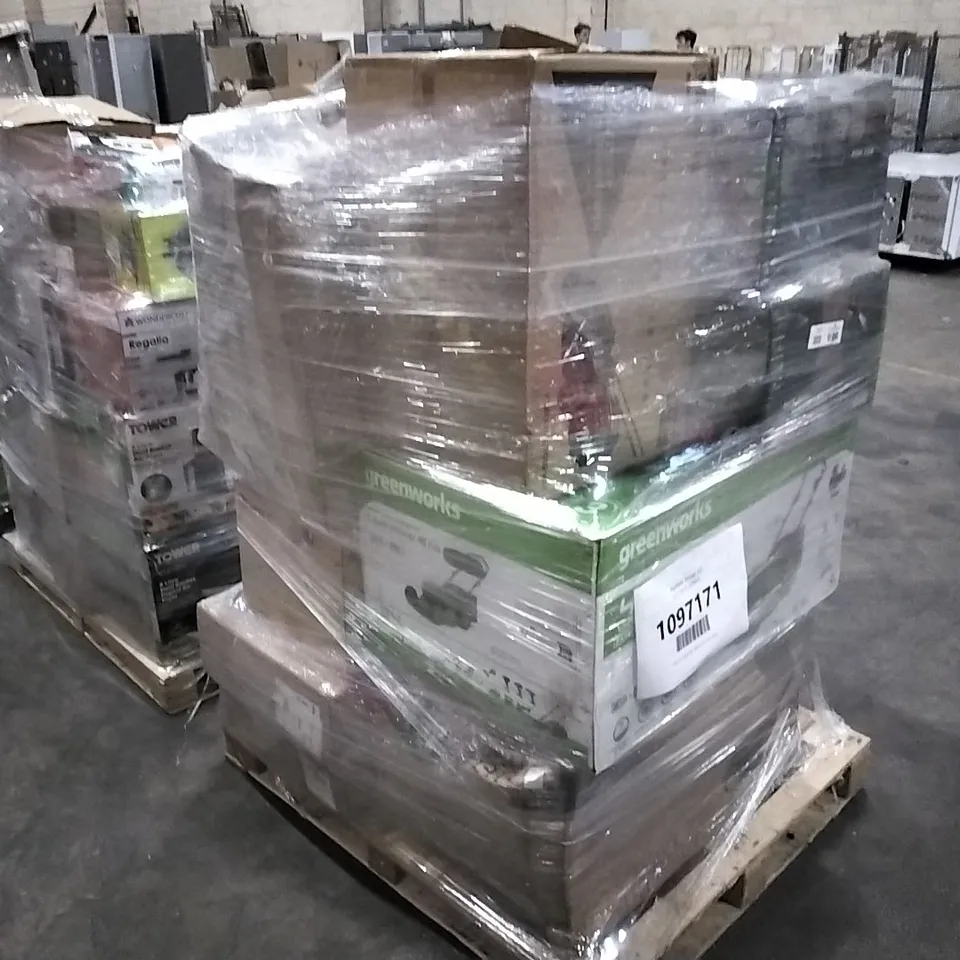 PALLET OF APPROXIMATELY 11 UNPROCESSED RAW RETURN HOUSEHOLD AND ELECTRICAL GOODS TO INCLUDE;