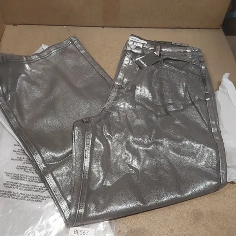 BOX CONTAINING APPROXIMATELY 13x BRAND NEW SIMPLY BE DENIM SHINY WIDE LEG JEANS - SIZE 18R