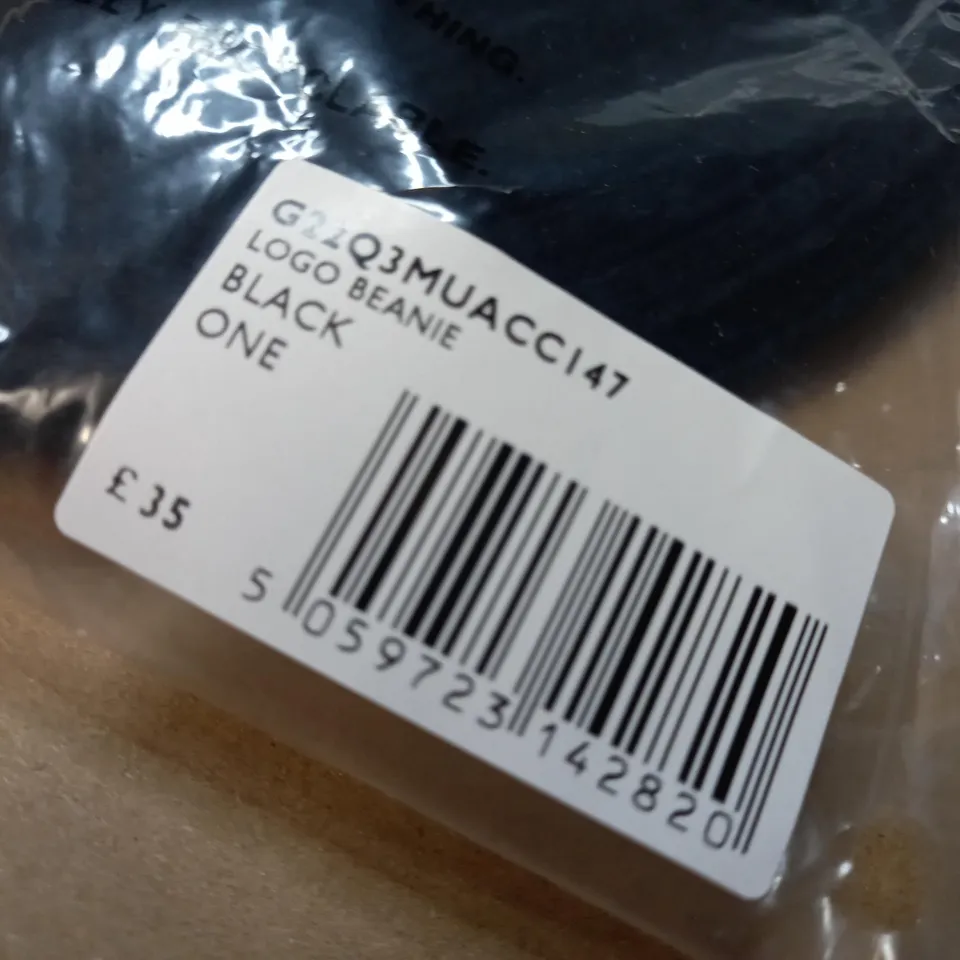 PACKAGED PRETTYGREEN BLACK/LOGO BEANIE - ONESIZE