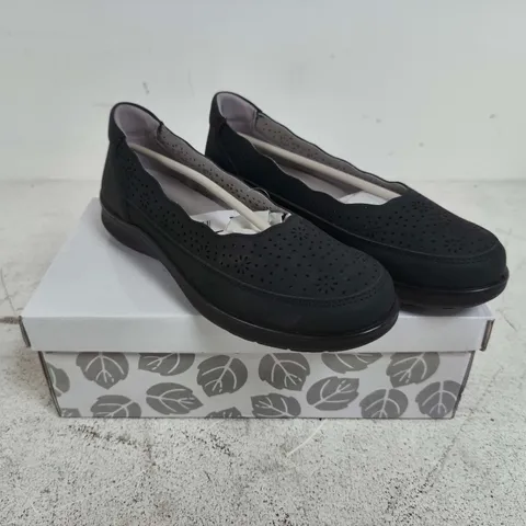 SHOE TREE COMFORT VIENNA BLACK WOMEN'S SHOES UK 4