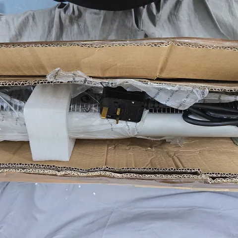 BOXED BLUMFELDT PATIO HEATER 