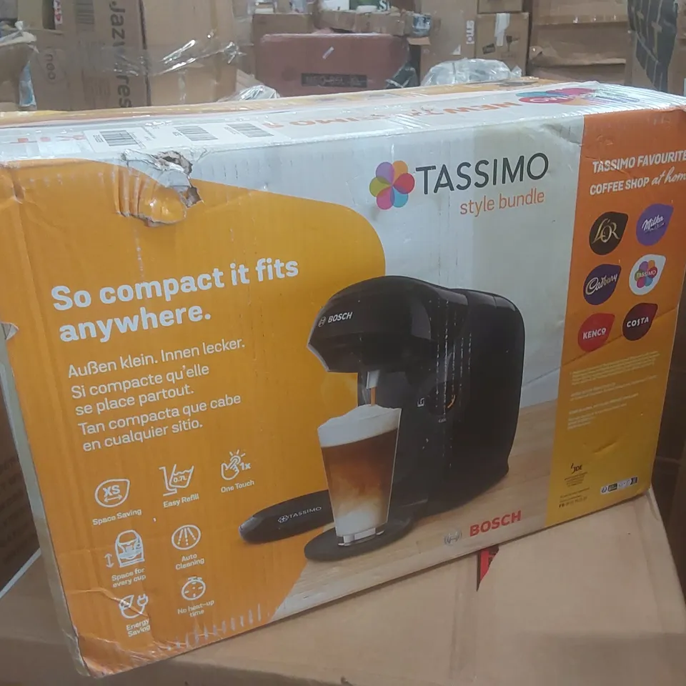 BOXED BOSCH TASSIMO STYLE COFFEE MACHINE