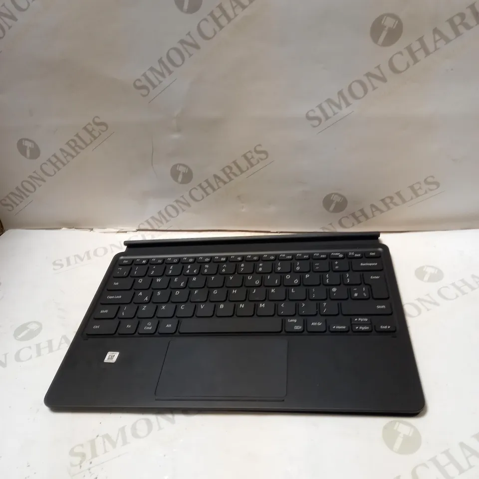 SAMSUNG GALAXY TAB S7 KEYBOARD COVER