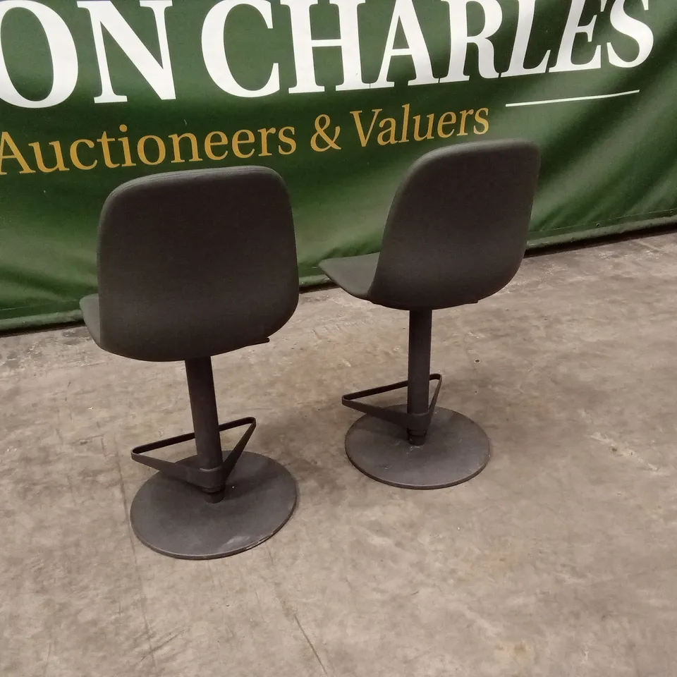 SET OF 2 QUALITY DESIGNER ZARAGOZA GAS-LIFT BARSTOOLS, DARK GREY PU LEATHER