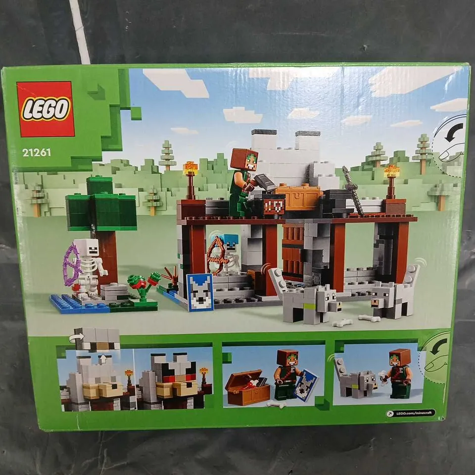 BOXED LEGO MINECRAFT THE WOLF STRONGHOLD - 21261