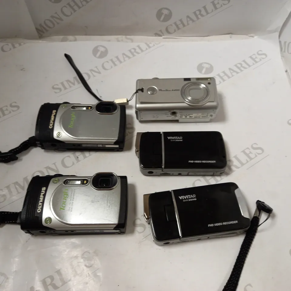 BUNDLE OF VIDEO RECORDERS OLYMPUS VIVITAR CANON 