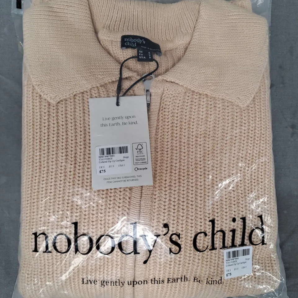 NOBODY'S CHILD COLLARED ZIP-UP CARDIGAN IS BEIGE SIZE SMALL