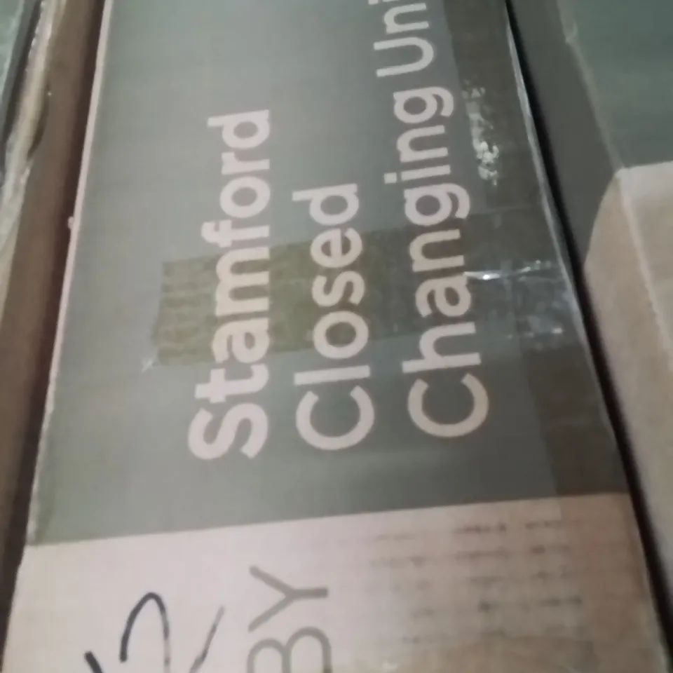 BOXED STAMFORD CLOSED CHANGING UNIT WHITE (2BOXES)