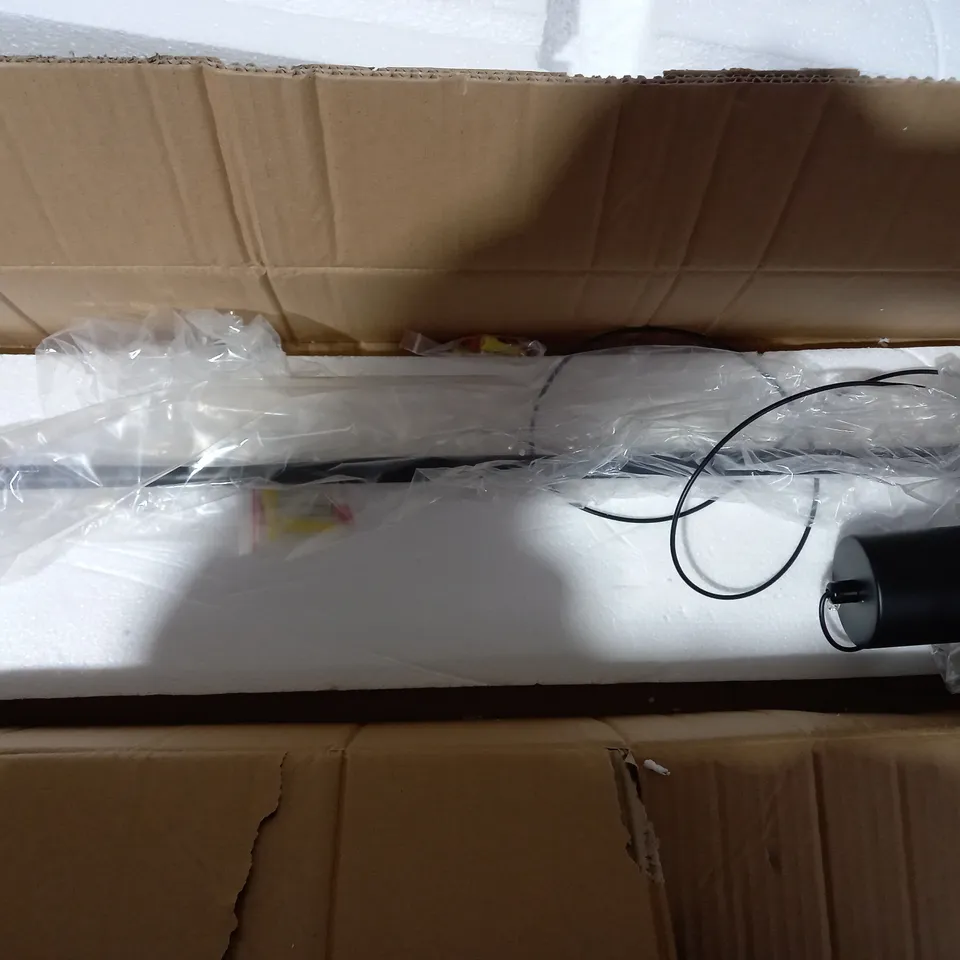 BOXED DESIGNER BLACK LED LIGHTING FIXTURE
