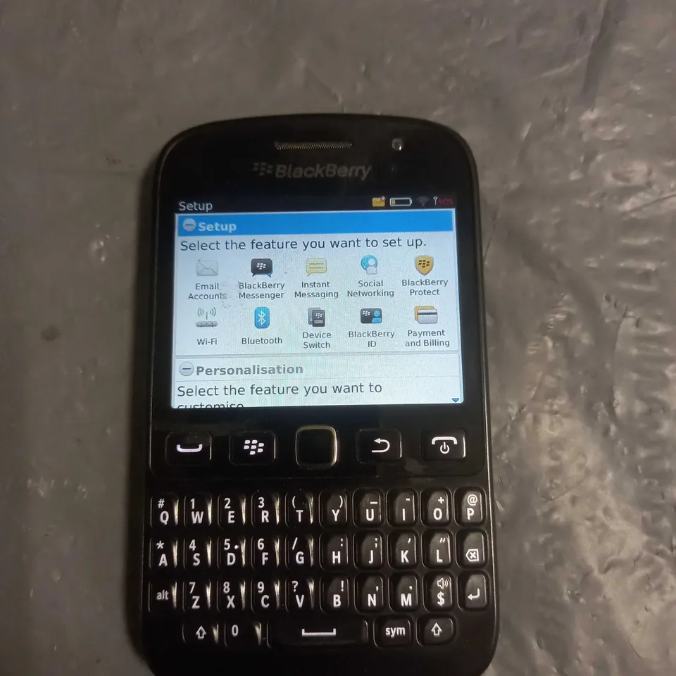 BLACKBERRY 9720 MOBILE PHONE BLACK