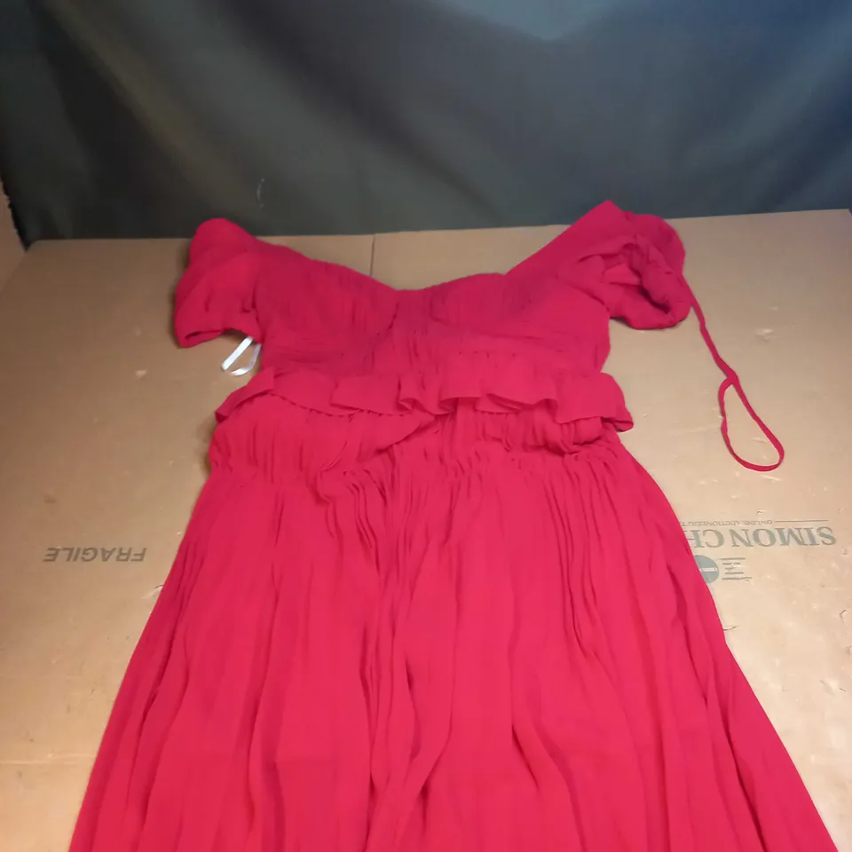 RED SHORT SLEEVE CHIFFON MIDI DRESS SIZE 10