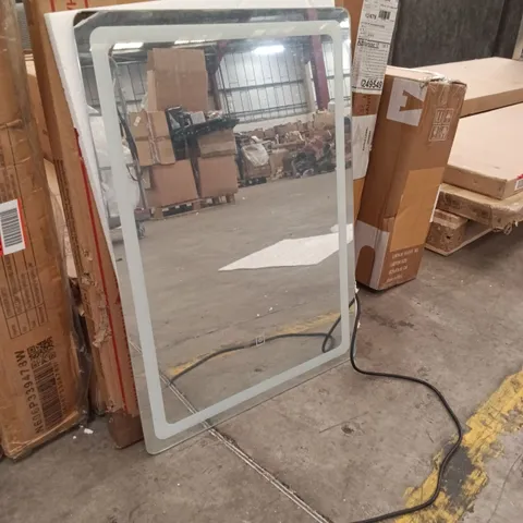 BOXED SMART BATHROOM MIRROR (1 BOX)