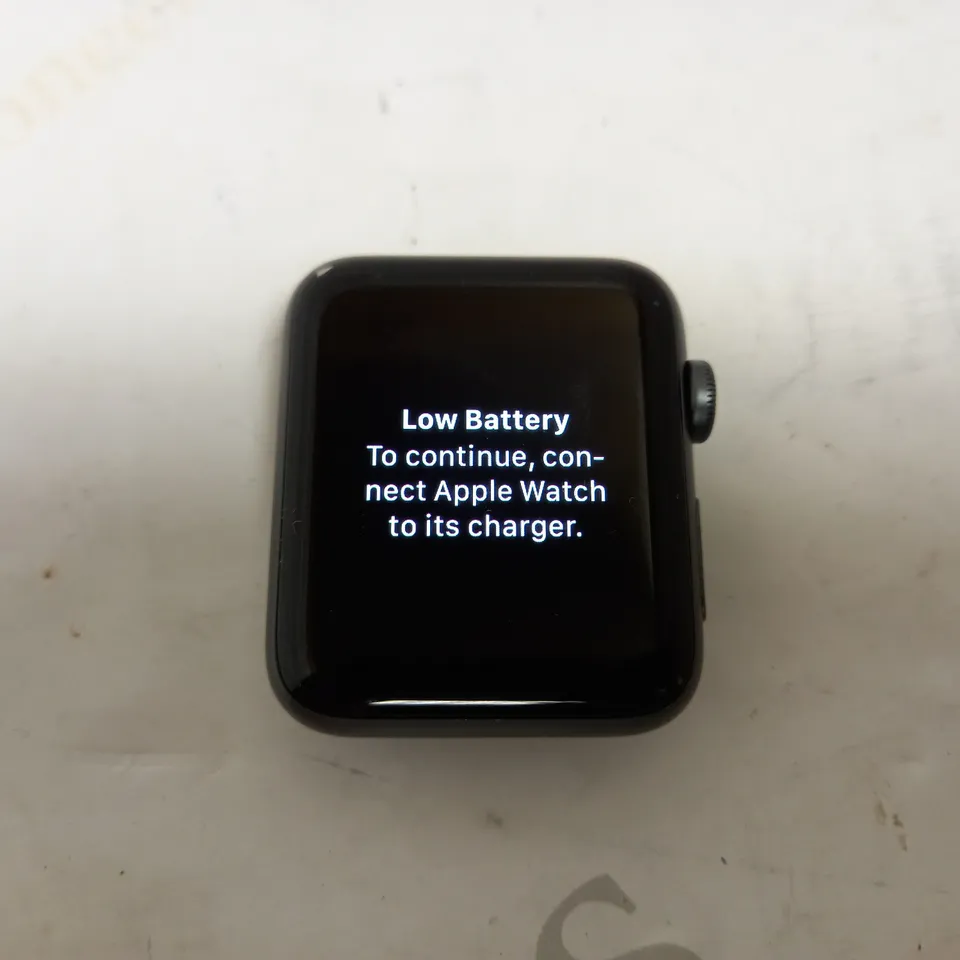 APPLE WATCH SERIES 3