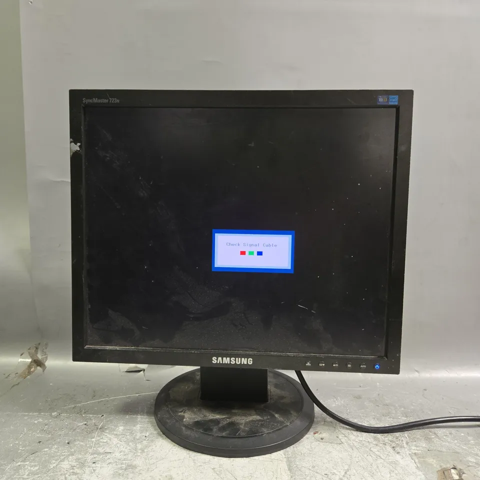 SAMSUNG 723N MONITOR