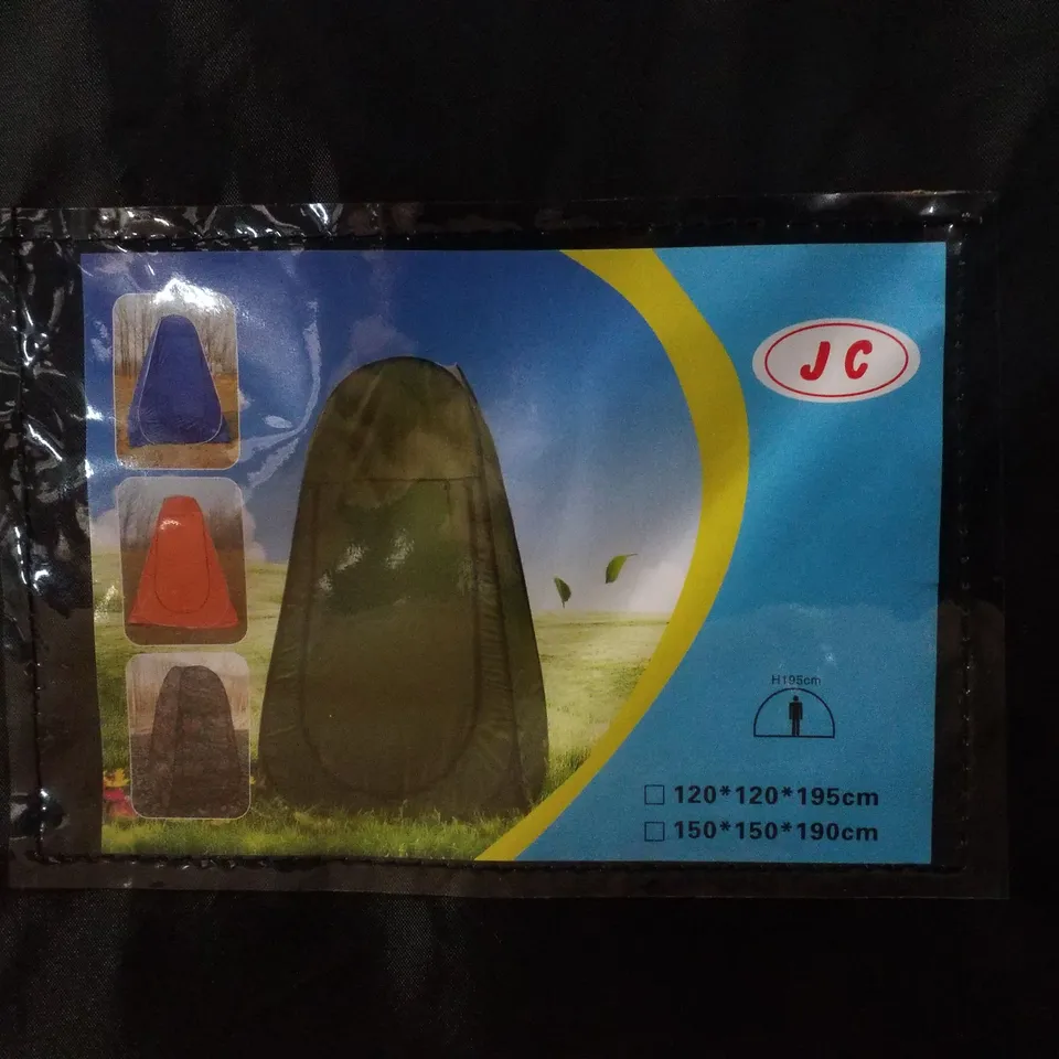CAGE CONTAINING LARGE QUANTITY OF POP UP PRIVACY TENTS