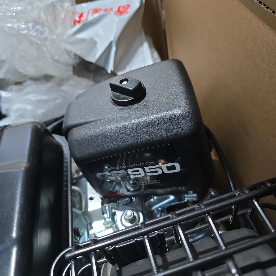 PETROL LAWNMOWER CR950 ENGINE, A 208CC