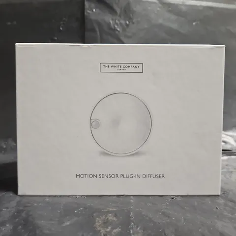 BOXED THE WHITE COMPANY MOTION SENSOR PLUG-IN DIFFUSER