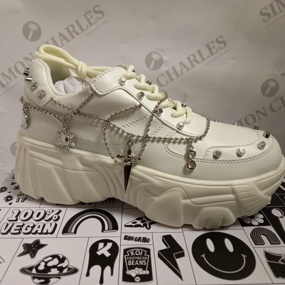 KOI VEGAN JINX WHITE MYSTIC CHARM TRAINERS - SIZE 5