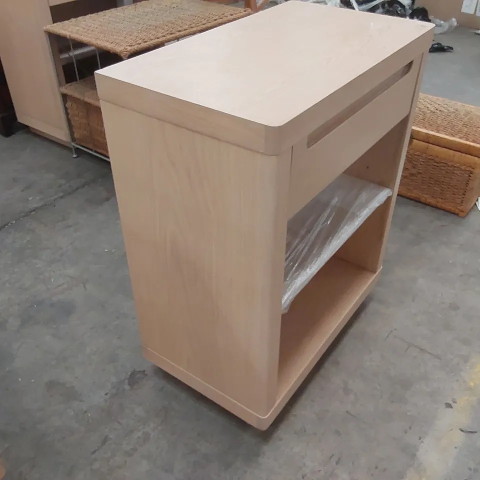 WINSOR SOLID WOOD CABINET