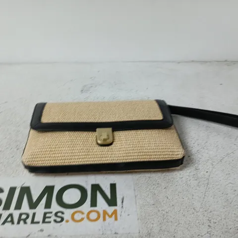 WOVEN STRAW CLUTCH BAG WITH BLACK LEATHER TRIM – GOLD TONE HARDWARE