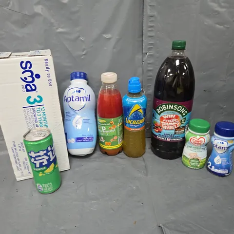 APPROXIMATELY 10 ASSORTED DRINK ITEMS TO INCLUDE - SMA PRO 3, LUCOZADE SPORT, AND ROBINSONS SQUASH ETC.