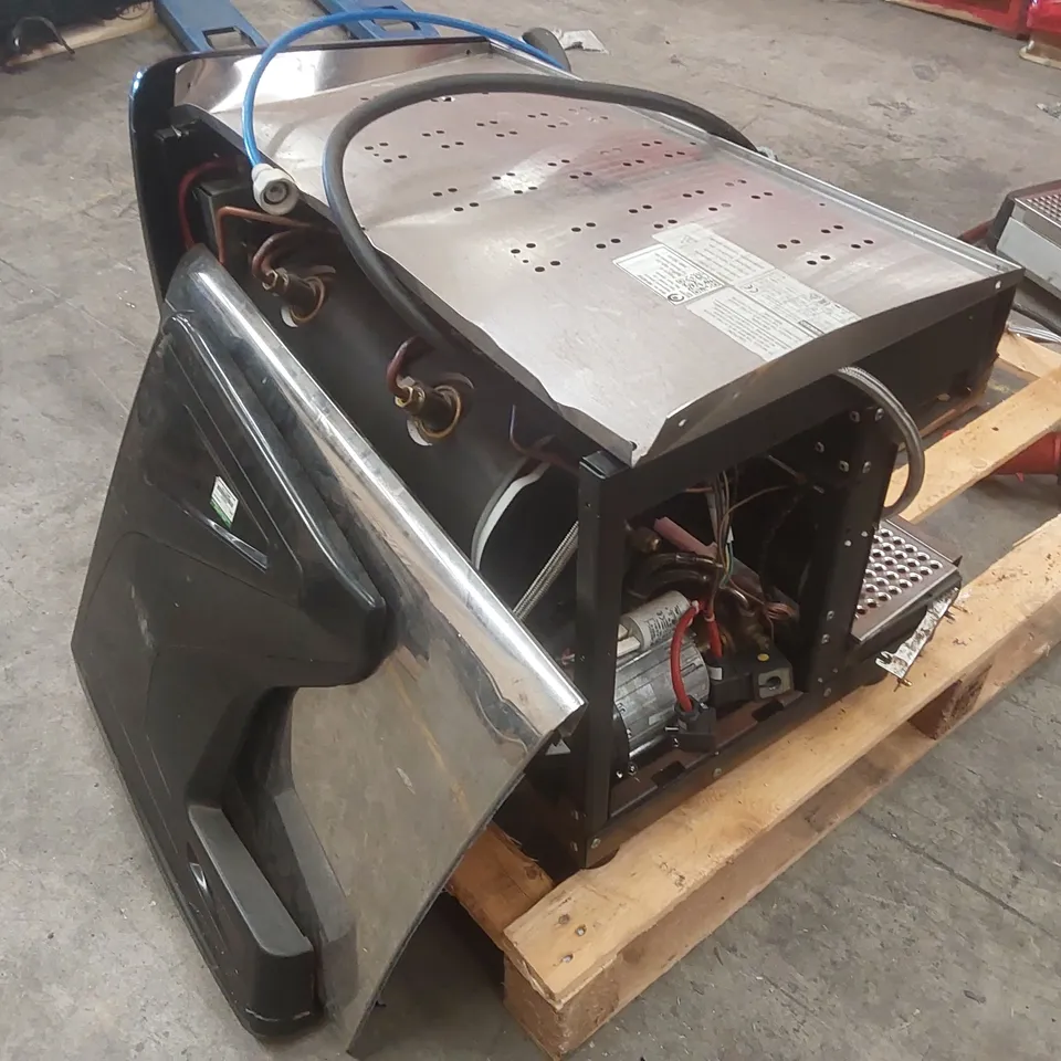 RANCILIO CLASSE 7 2 GROUP COMMERCIAL COFFEE MACHINE WITH ISTEAM