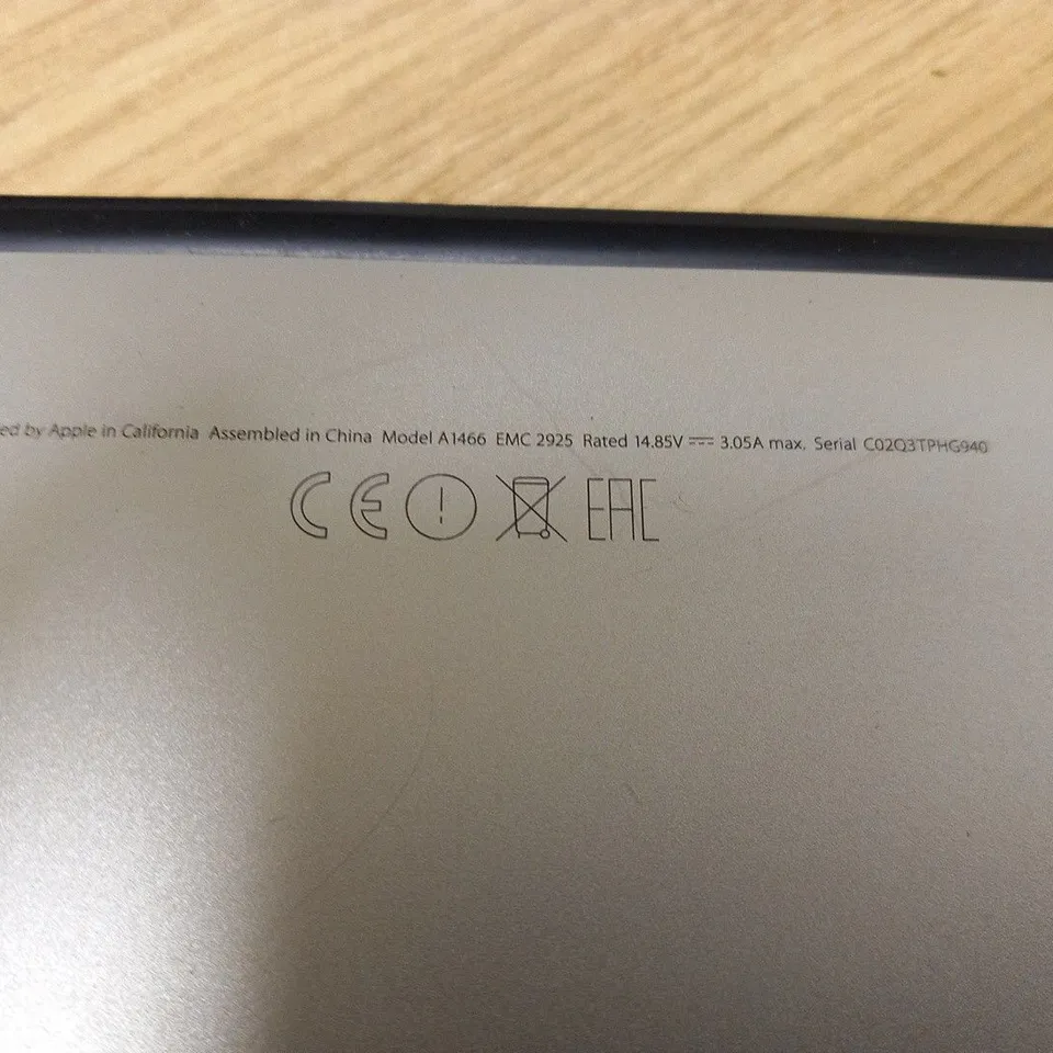APPLE MACBOOK AIR (A1466 EARLY 2015)