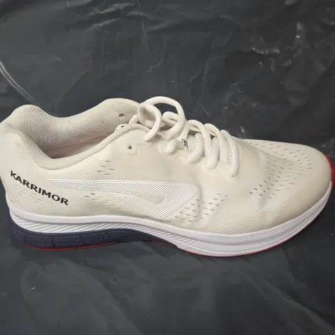 PAIR OF KARRIMOR TEMPO TRAINERS IN WHITE/RED - UK 10