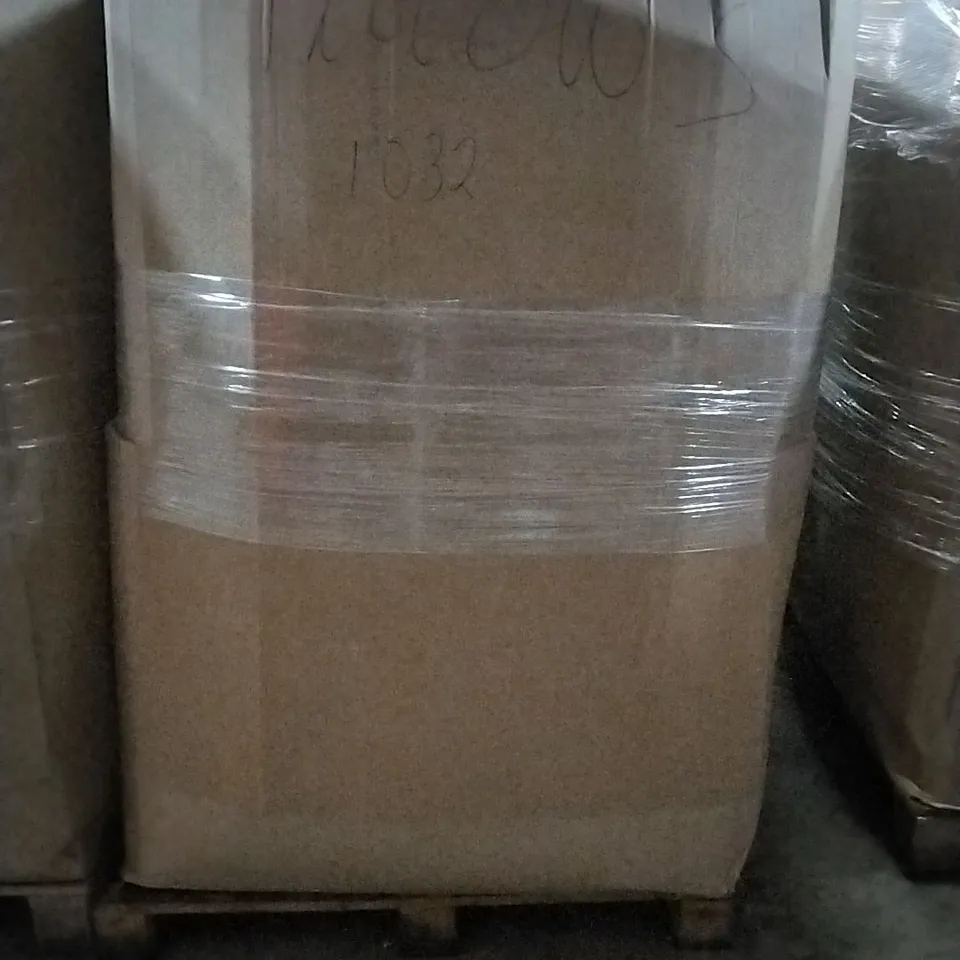 PALLET CONTAINING ASSORTED PILLOWS 