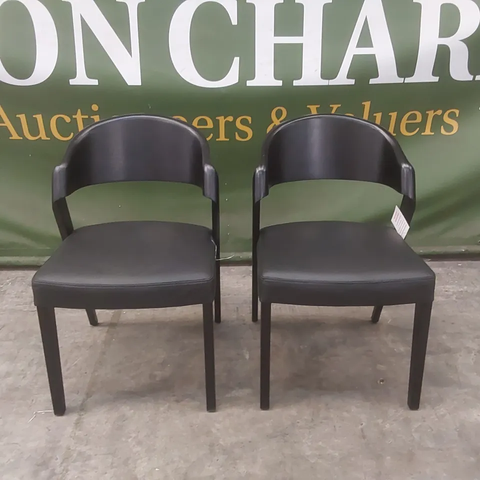 PAIR OF DANETTI ENZO BLACK LEATHER DINING CHAIRS